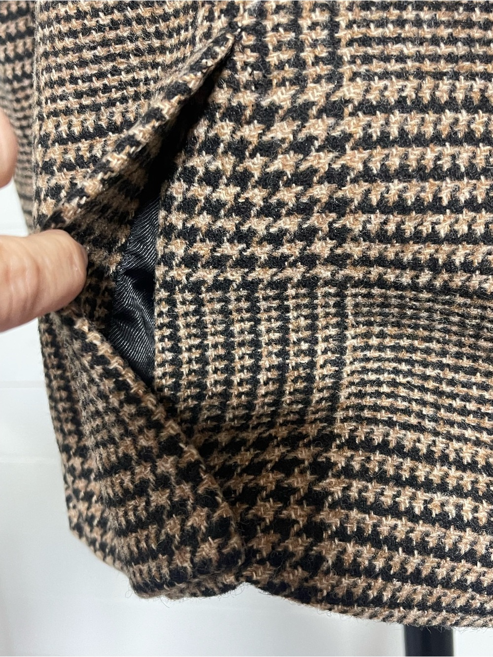 Banana Republic Brown Glen Plaid Wool-Blend Blazer - Picture 6 of 15